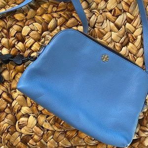 T ory Burch Peace Pebbled Leather Cross Body Bag